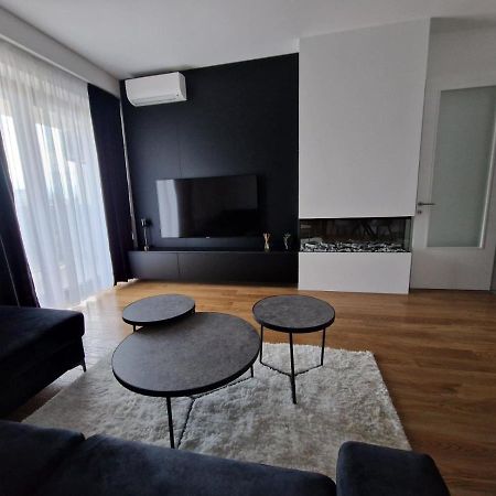 Tomas Lux Apartments バニャ・ルカ エクステリア 写真