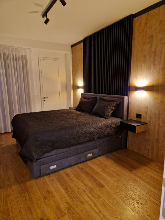 Tomas Lux Apartments バニャ・ルカ エクステリア 写真